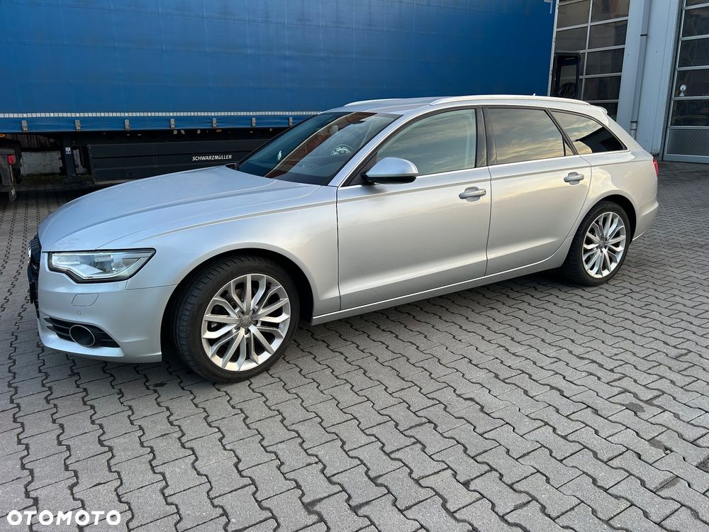 Audi A6 Avant 2.0 TDI Ultra DPF S tronic - 13