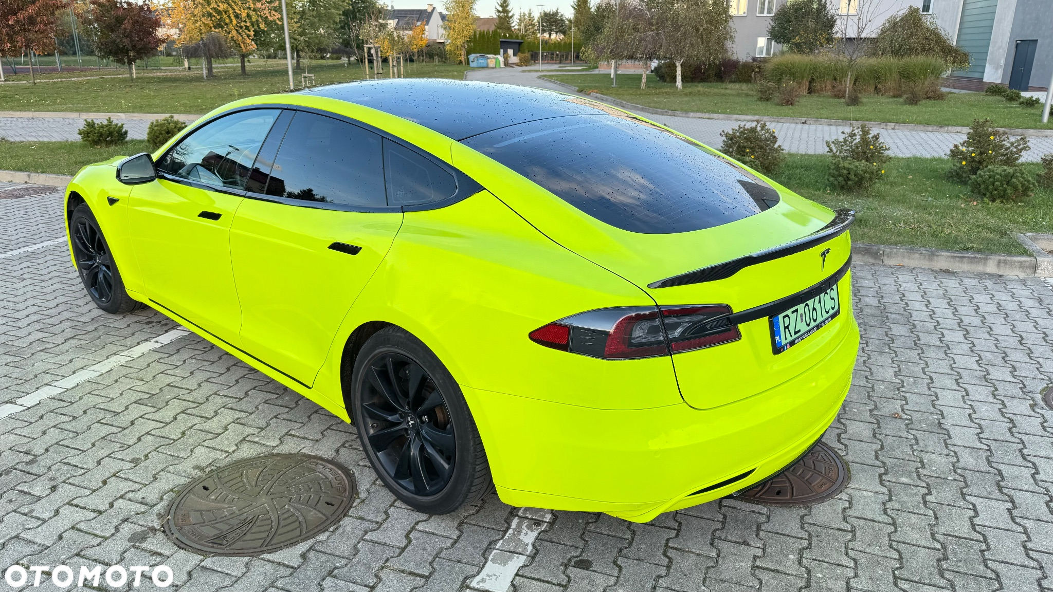 Tesla Model S Standard - 7