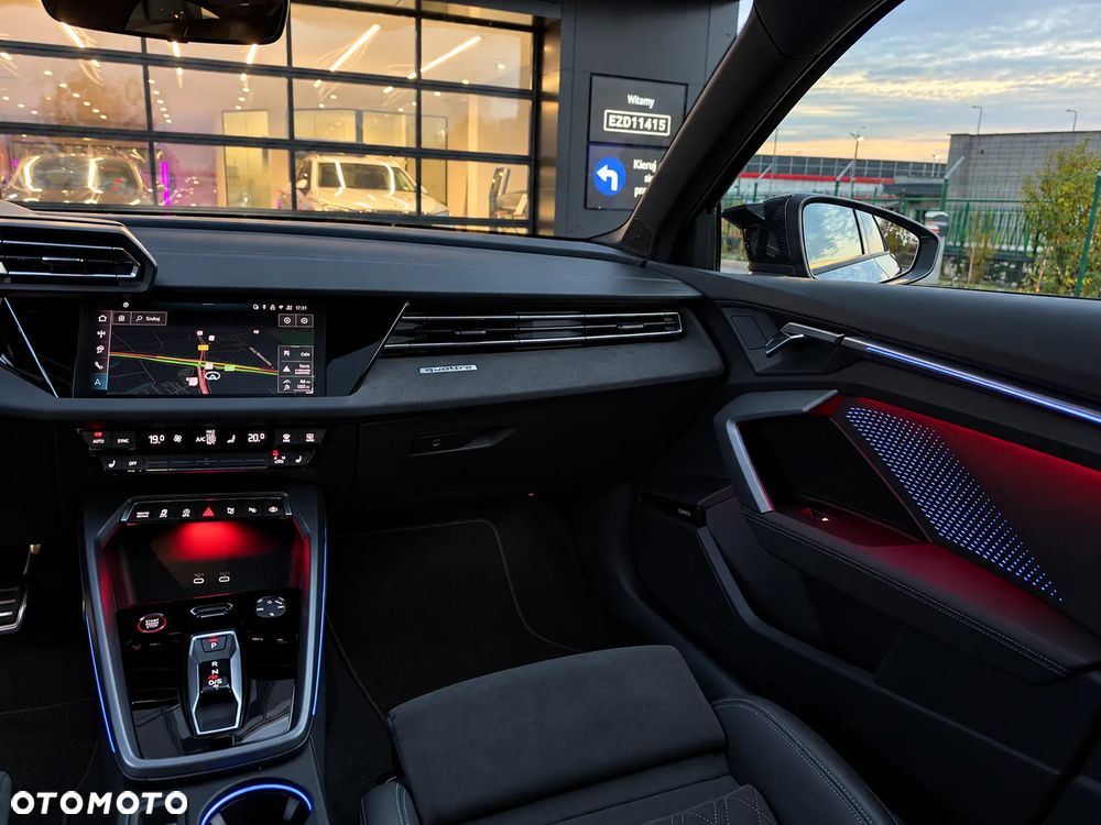 Audi S3 TFSI 245 kW S tronic - 23
