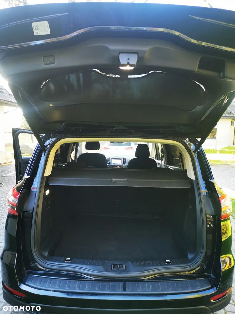 Ford S-Max 2.0 EcoBlue Titanium - 22