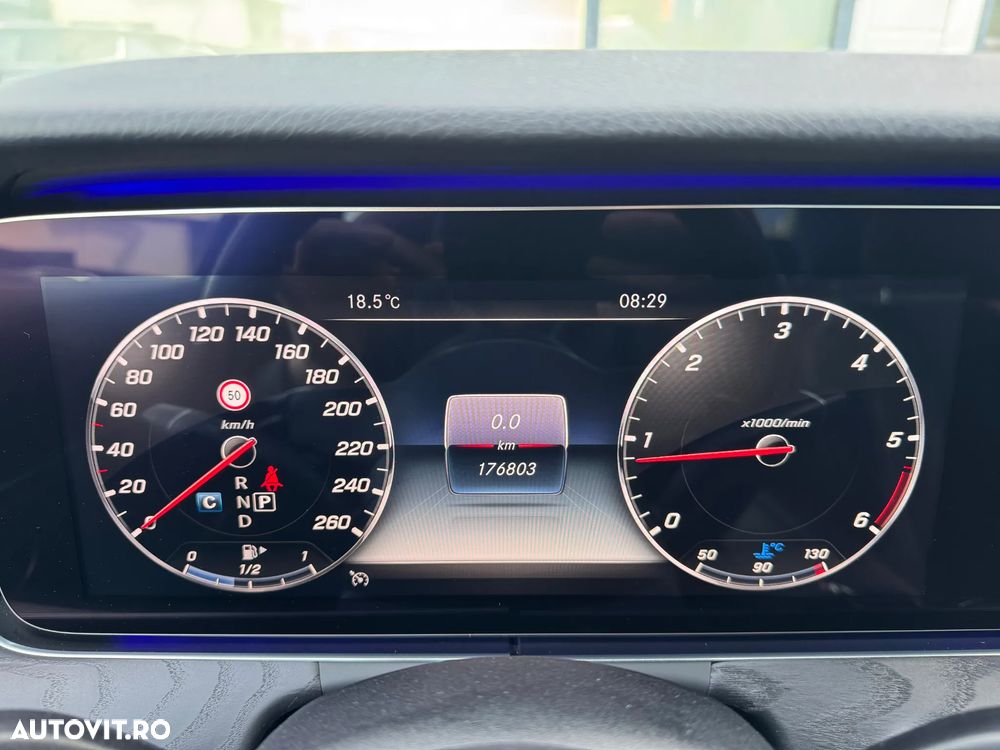 Mercedes-Benz E 220 d 9G-TRONIC Sportstyle Edition - 25