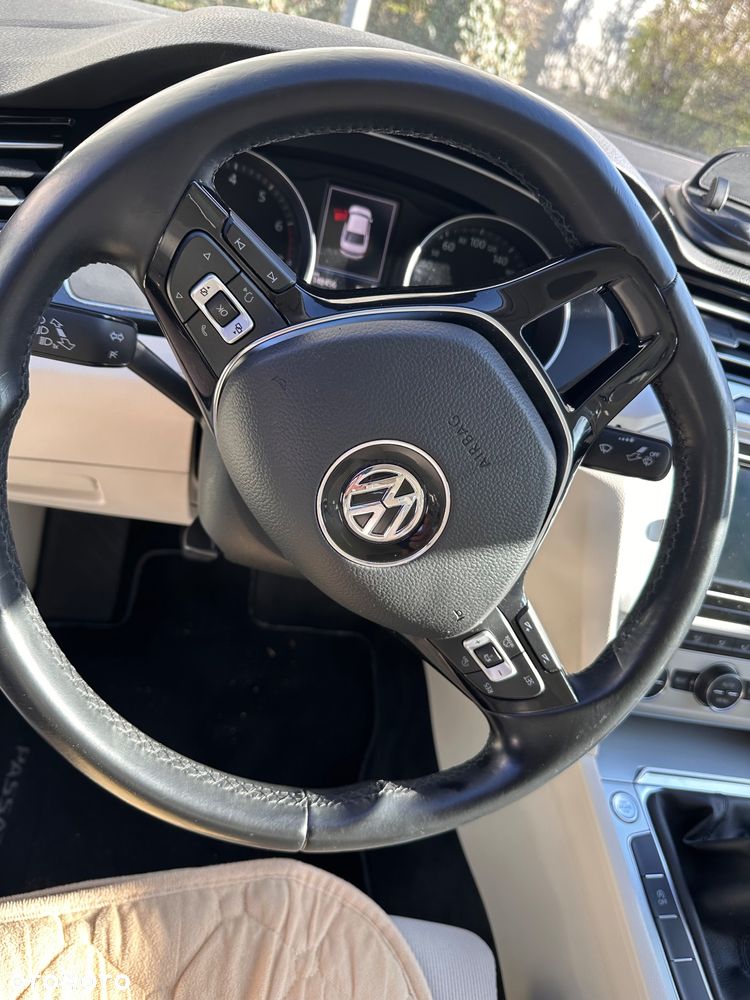 Volkswagen Passat 1.4 TSI BMT ACT Comfortline - 11