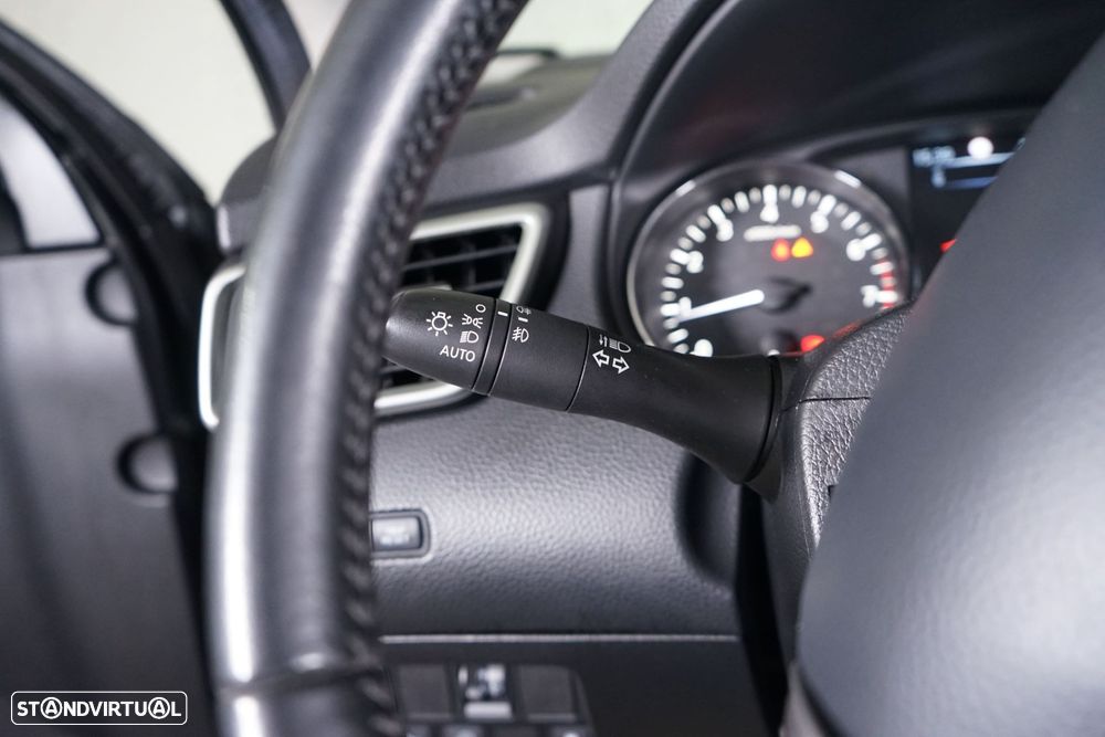 Nissan Qashqai 1.2 DIG-T Acenta Connect - 21