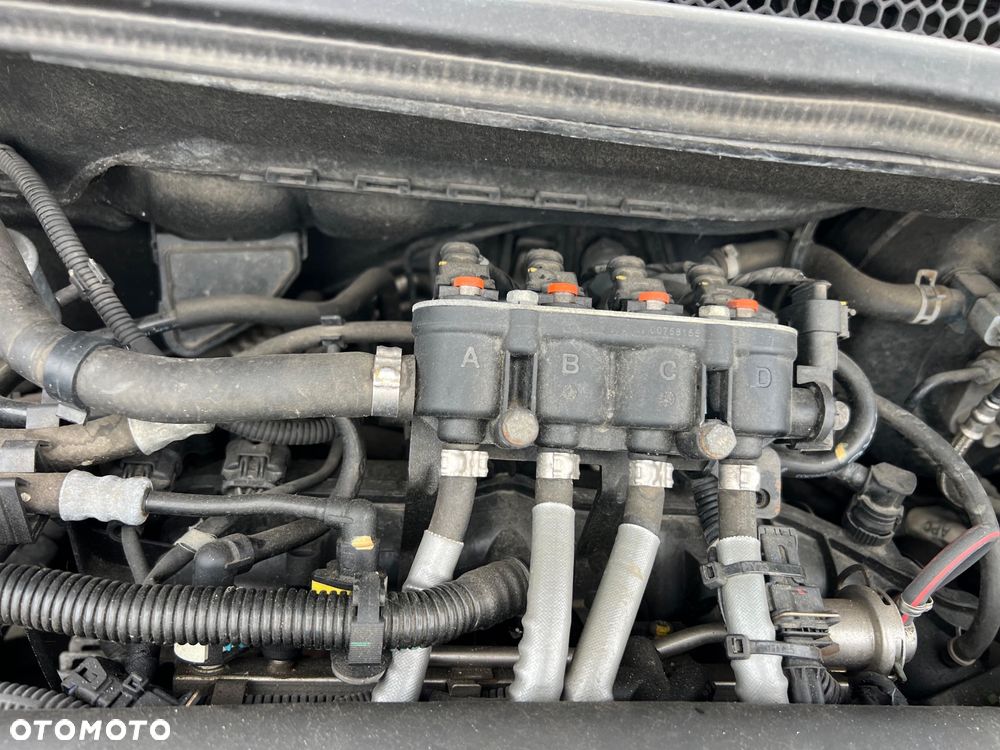 Opel Astra 1.4 Turbo Active - 20