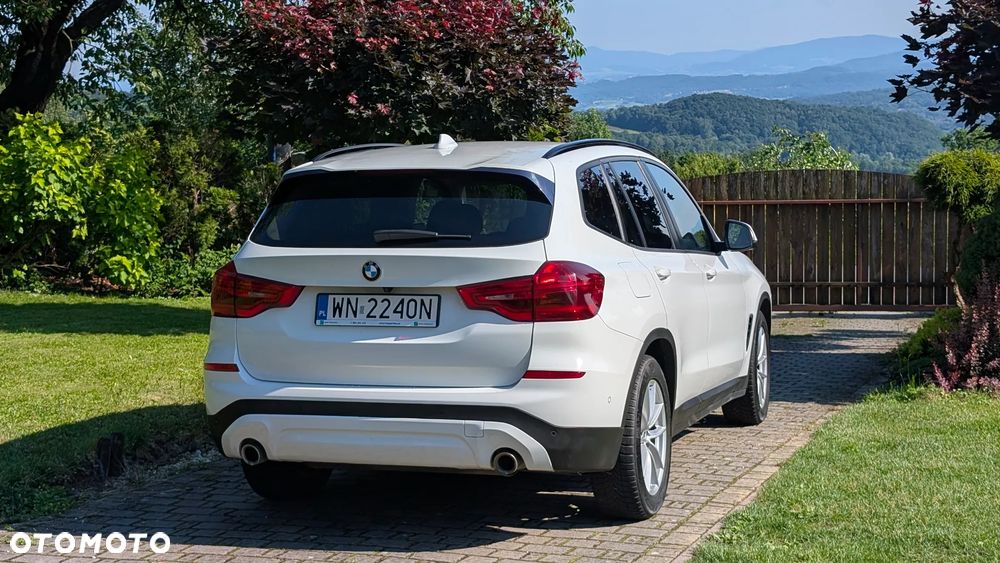 BMW X3 xDrive20i GPF Advantage - 9