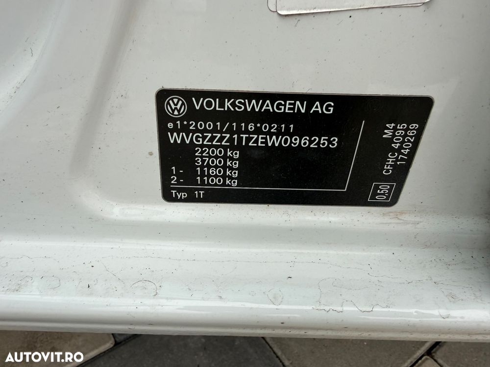 Volkswagen Touran 2.0 TDI DPF BlueMotion Technology DSG Comfortline - 13