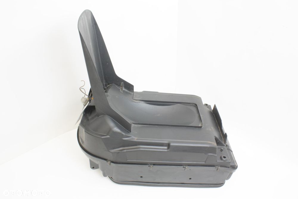 SCHOWEK KUFER BAGAŻNIK Suzuki Burgman 400 03-05 - 4