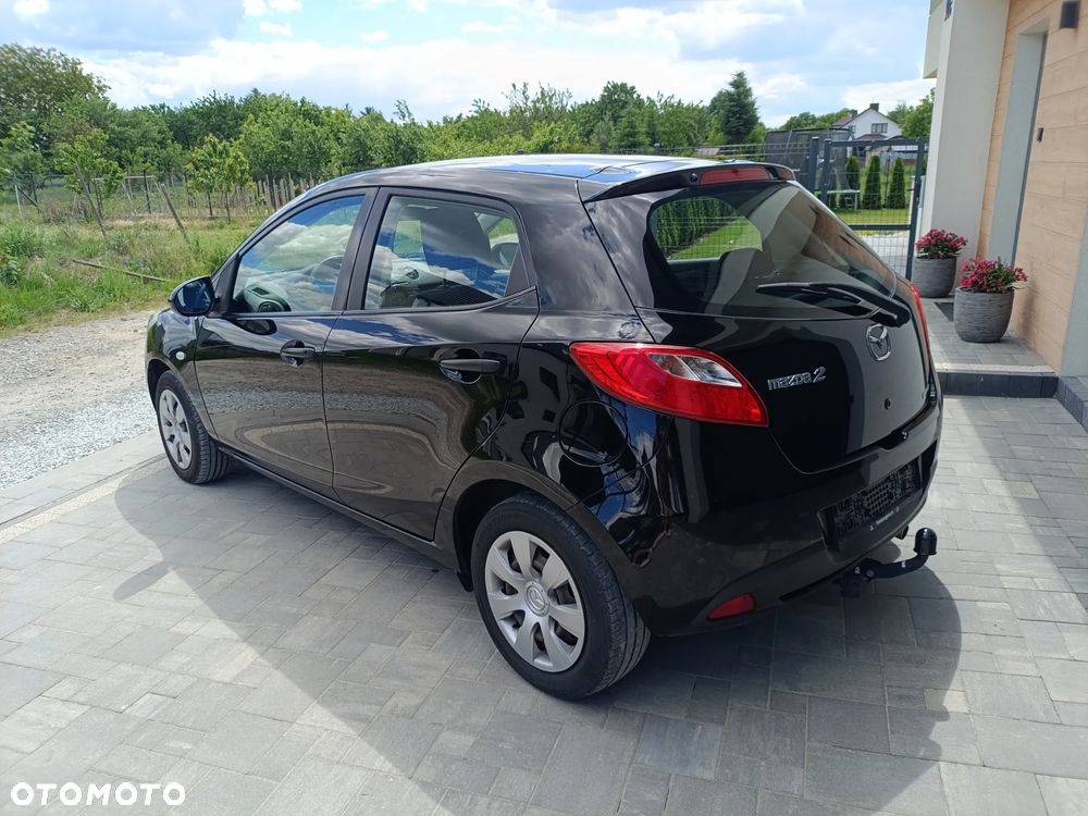 Mazda 2 - 7