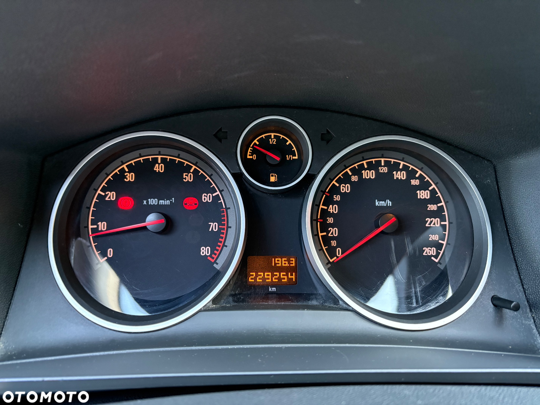 Opel Zafira 1.8 Cosmo - 18