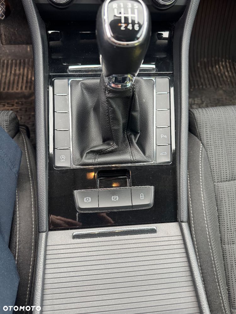 Skoda Superb 1.8 TSI Ambition - 8