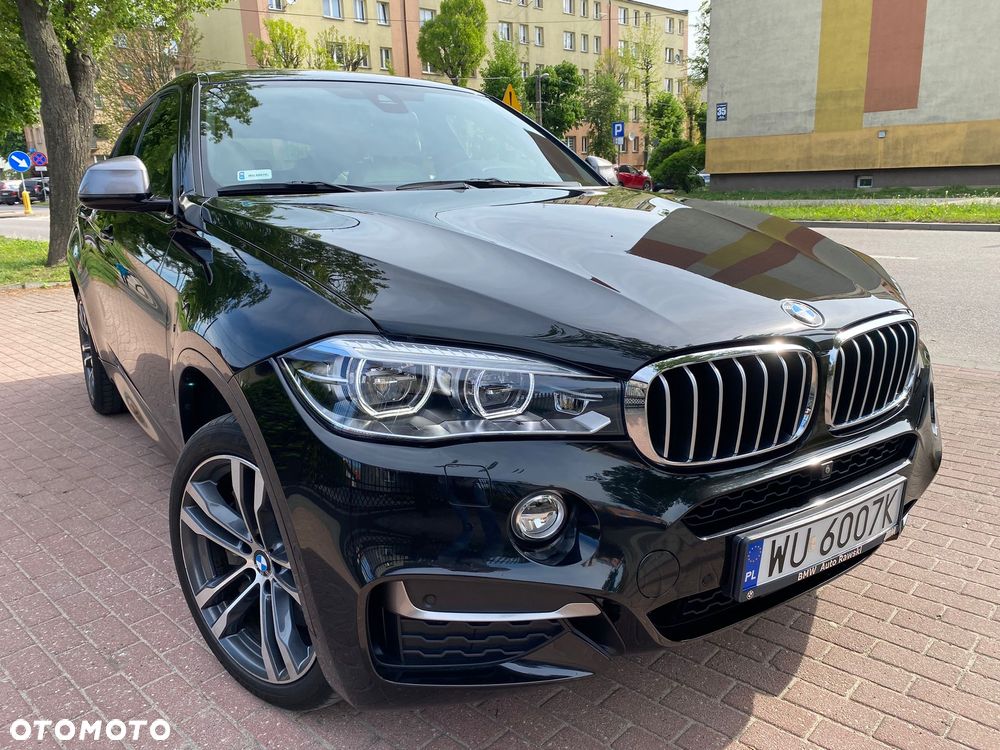 BMW X6M - 24