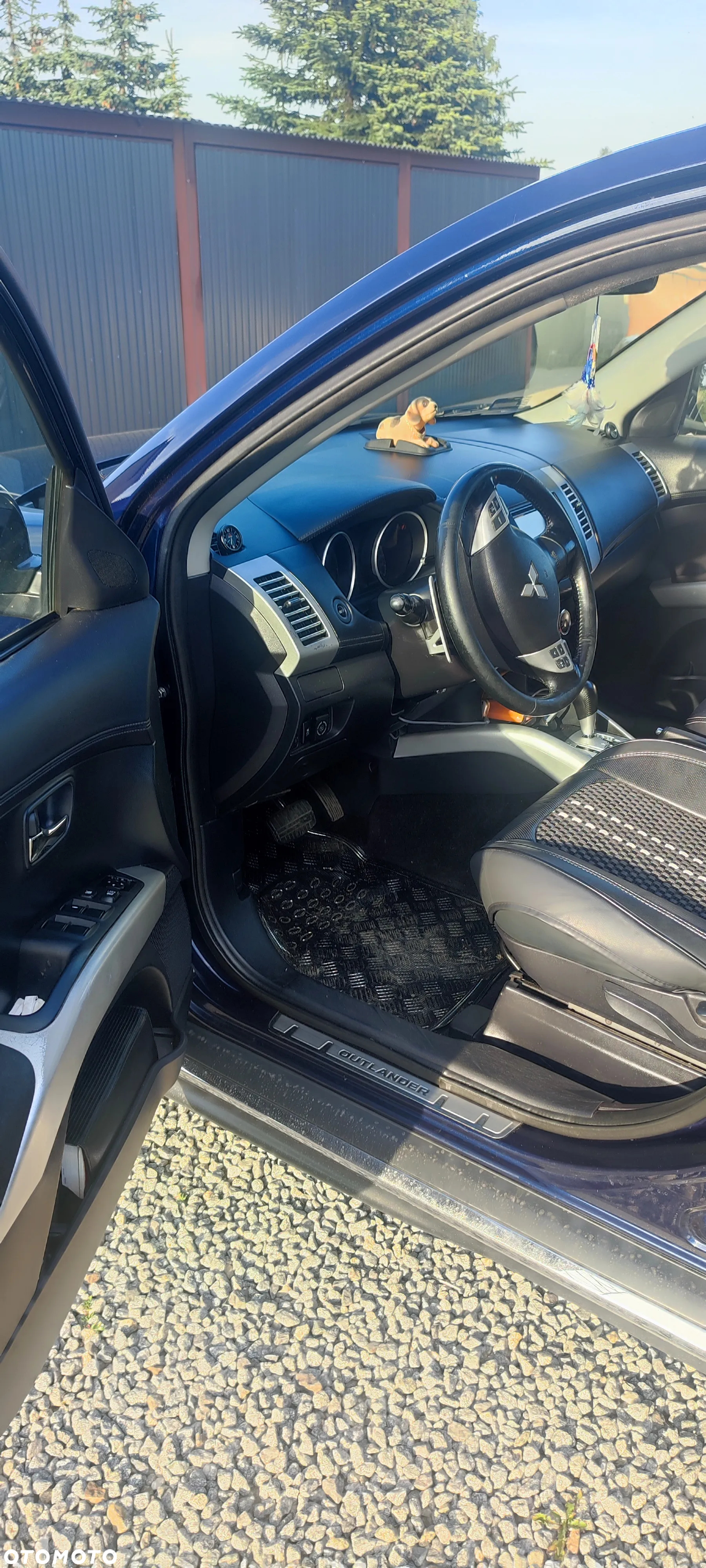 Mitsubishi Outlander 2.0 Intense + NAVI 2WD EU5 CVT - 15