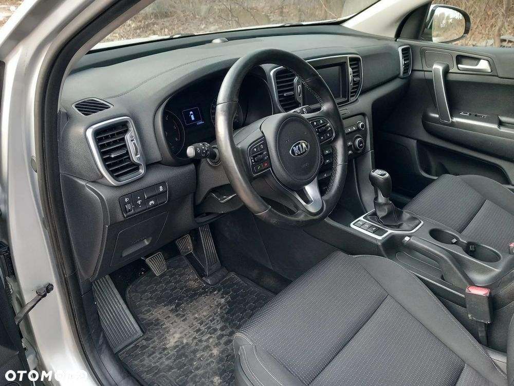 Kia Sportage 2,0 CRDI AWD Vision - 15