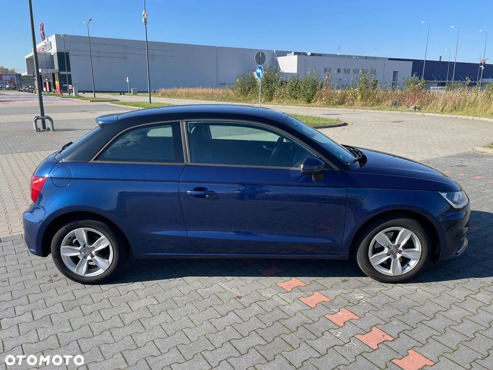 Audi A1 3-drzwiowe 1.4 TFSI S tronic design - 14
