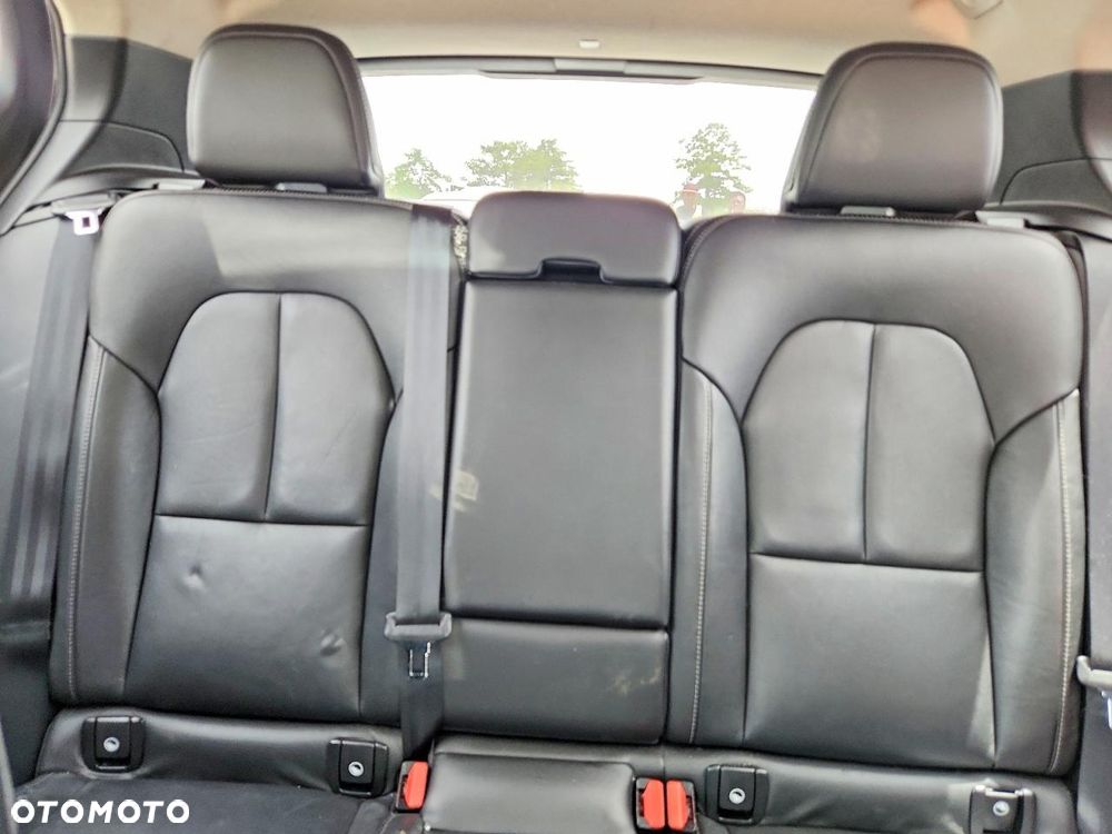 Volvo XC 40 - 11