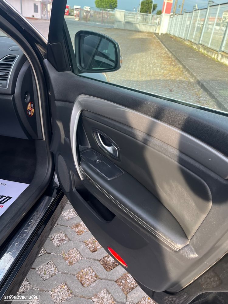 Renault Laguna Break 2.0 dCi Dynamique S 120g - 15