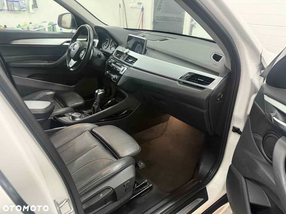 BMW X1 xDrive20d xLine - 18