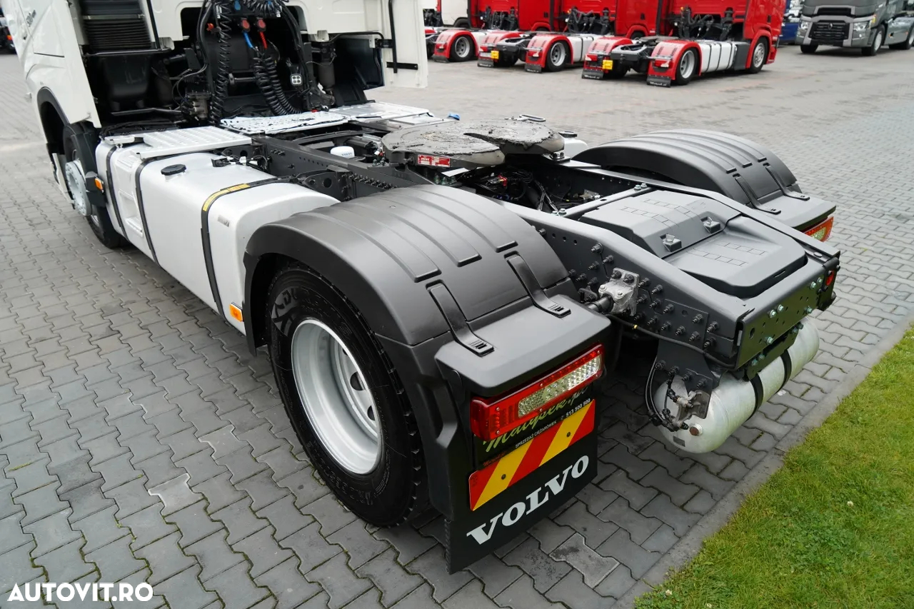 Volvo FH 500 / XXL / 2024 / I-PARK COOL / PIELE / I-SHIFT / CONTRACT DE REPARAȚIE POST-SERVICE / IMPORTAT - 13