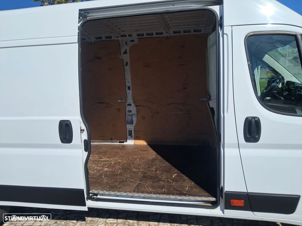 Peugeot Boxer 2.2 BlueHDi 435 L4H2 Premium - 16