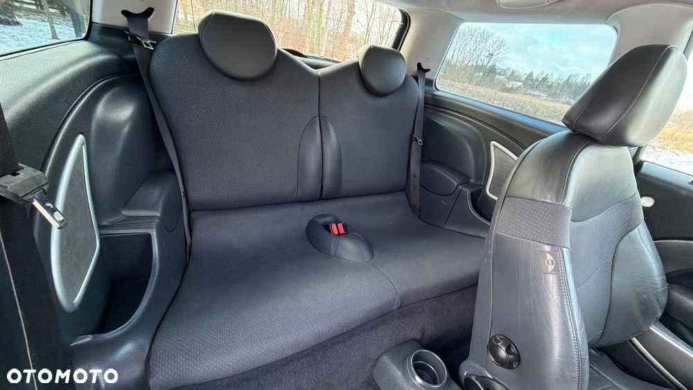 MINI Cooper S Standard - 12