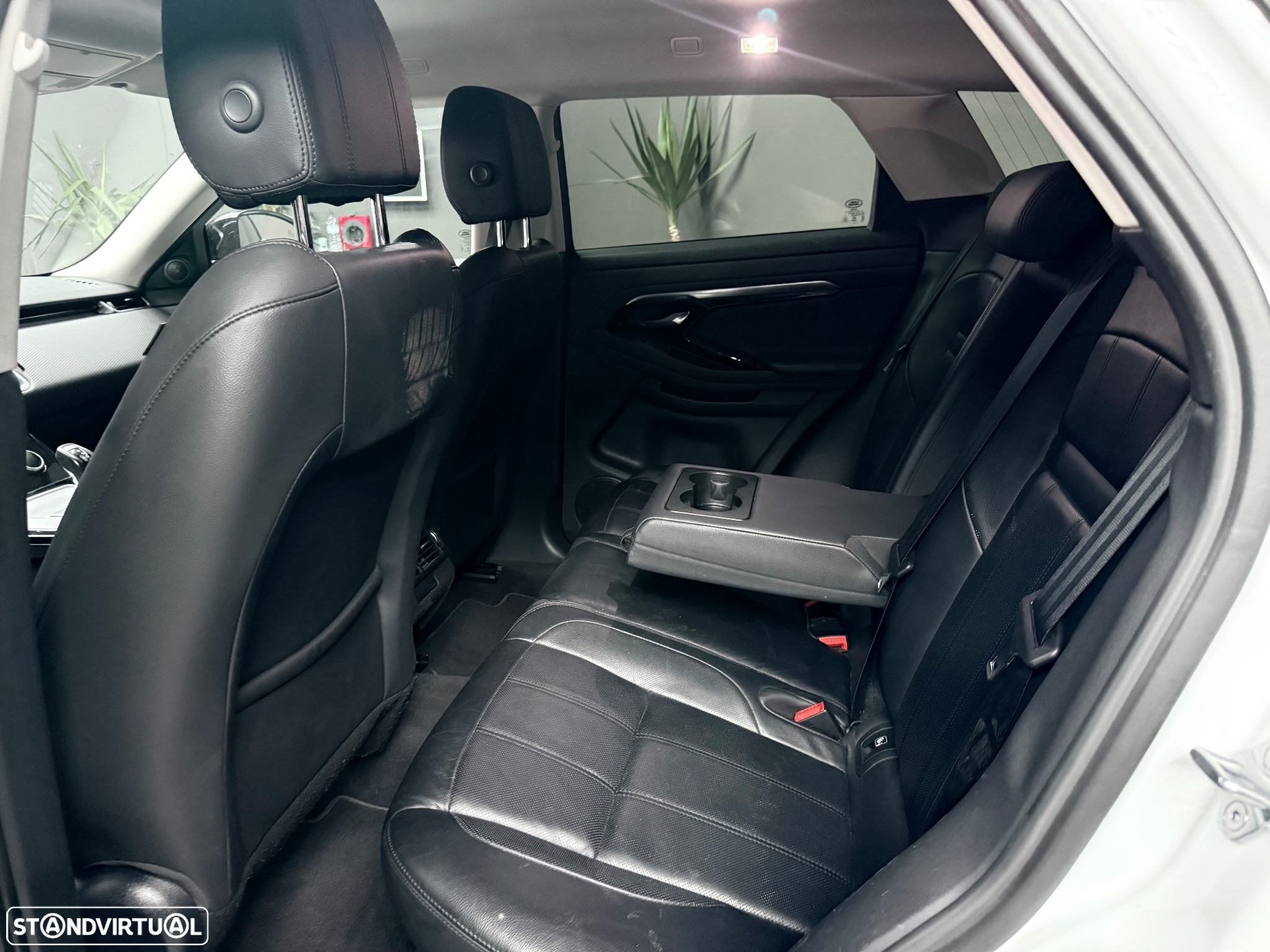 Land Rover Range Rover Evoque 1.5 P300e AWD Autobiography Auto - 12