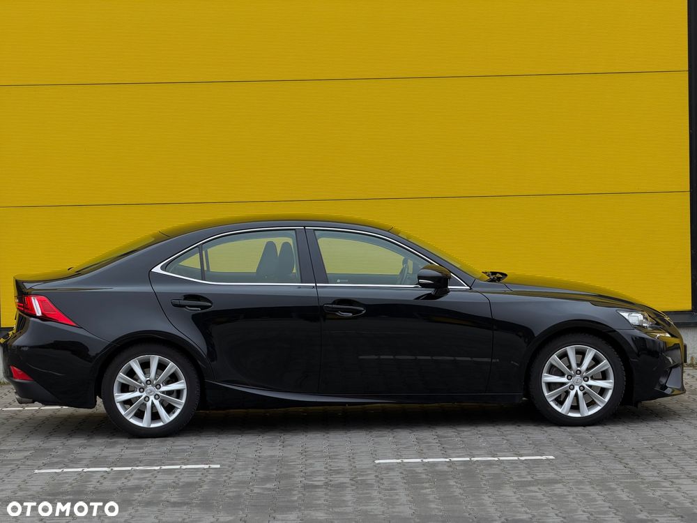 Lexus IS 200t Elegance - 4