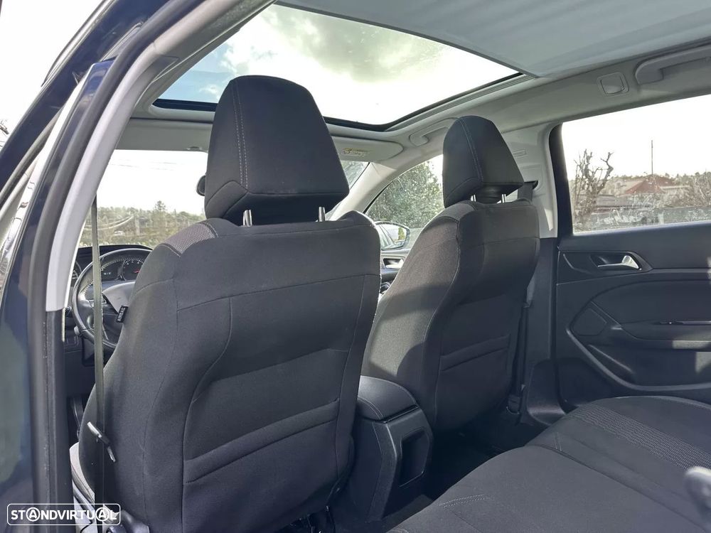 Peugeot 308 SW 1.2 PureTech Style - 30