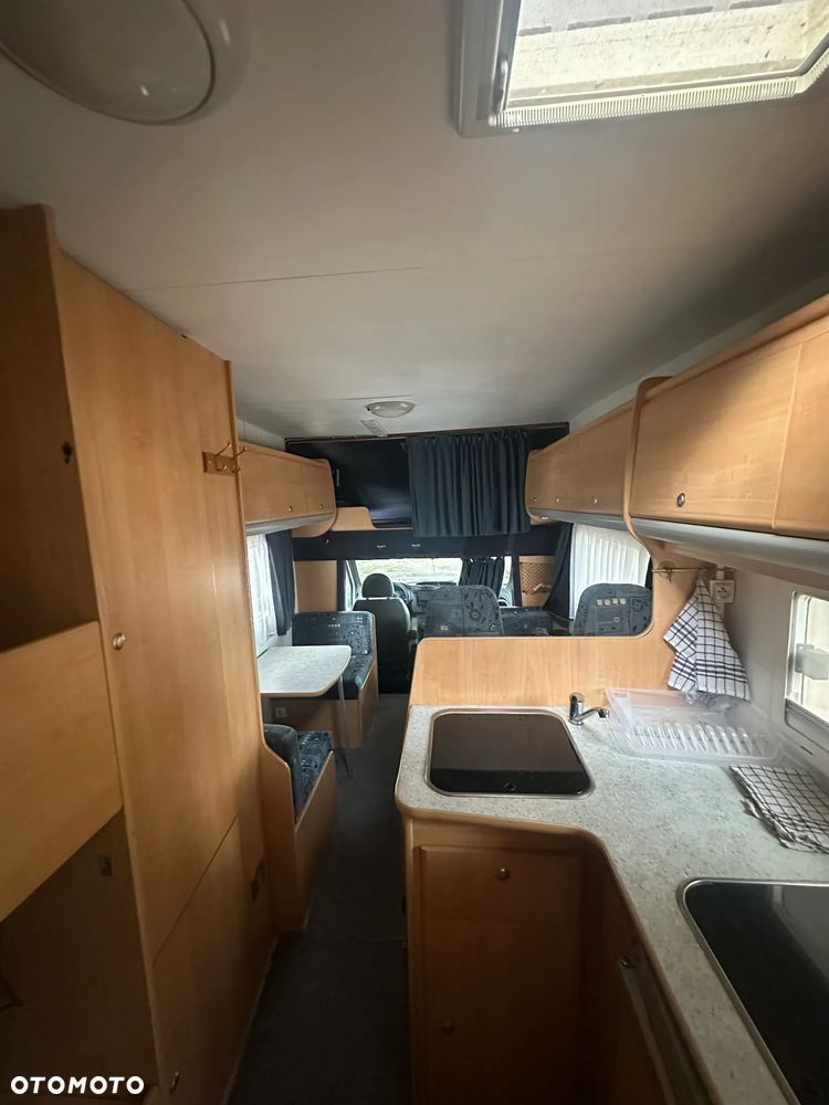 Ford Transit - 9