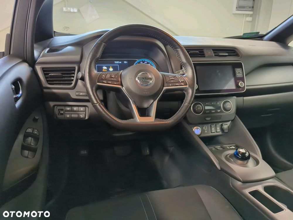 Nissan Leaf 40kWh Acenta (6.6 kW) - 14