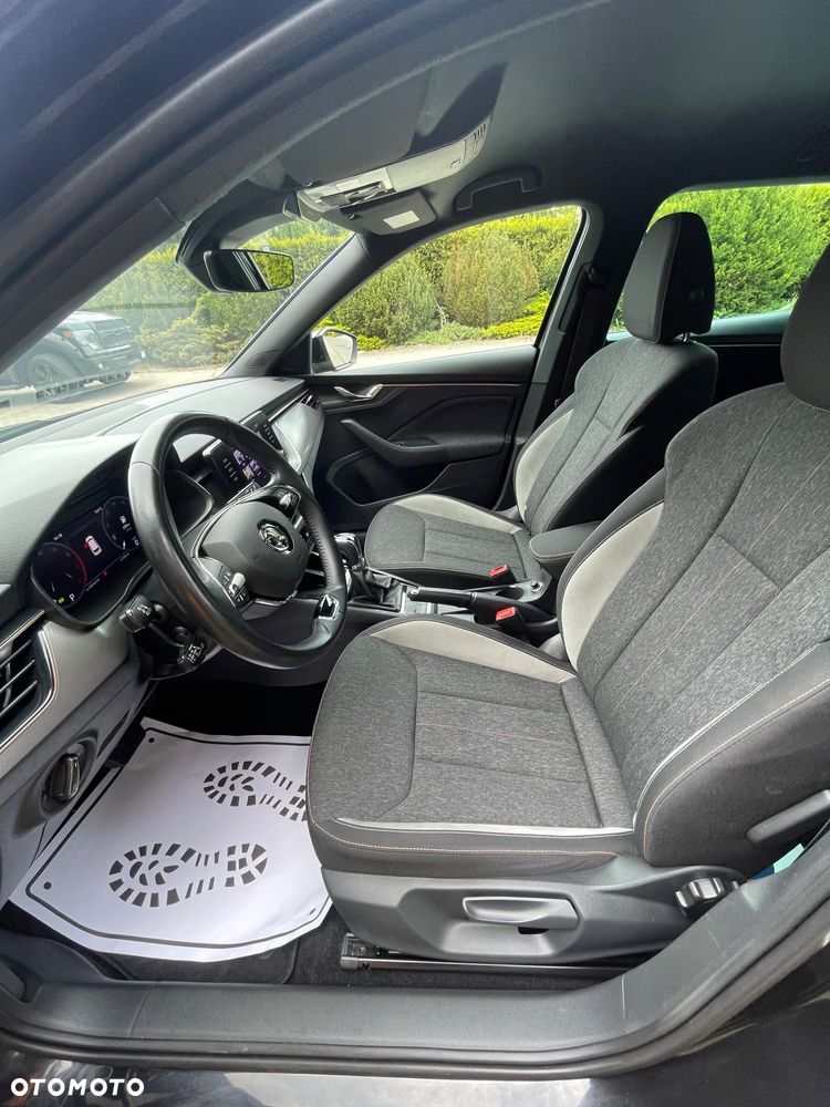 Skoda Kamiq 1.5 TSI DSG Selection - 21
