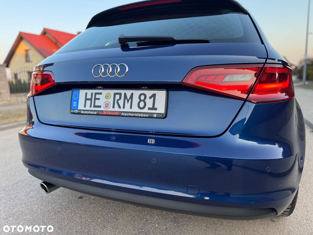 Audi A3 Sportback 1.6 TDI (clean diesel) S line Sportpaket - 16