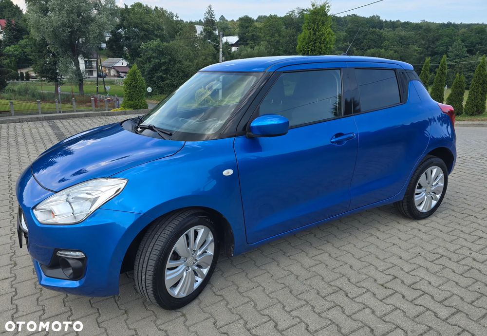 Suzuki Swift 1.2 Dualjet Allgrip Comfort - 4