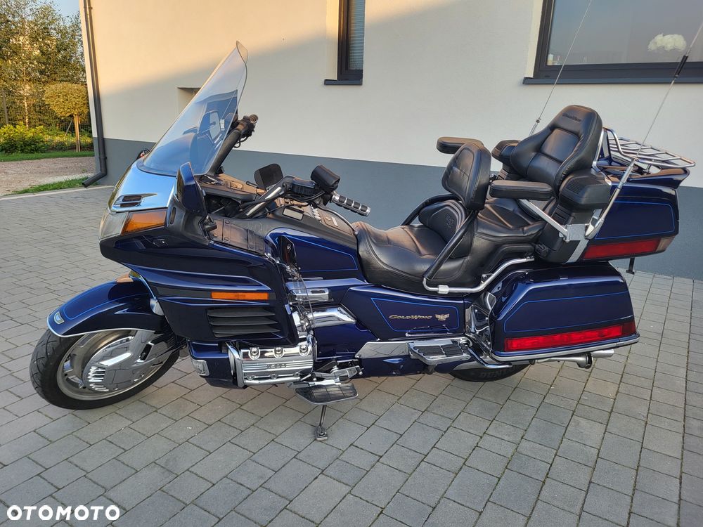 Honda GL - 16