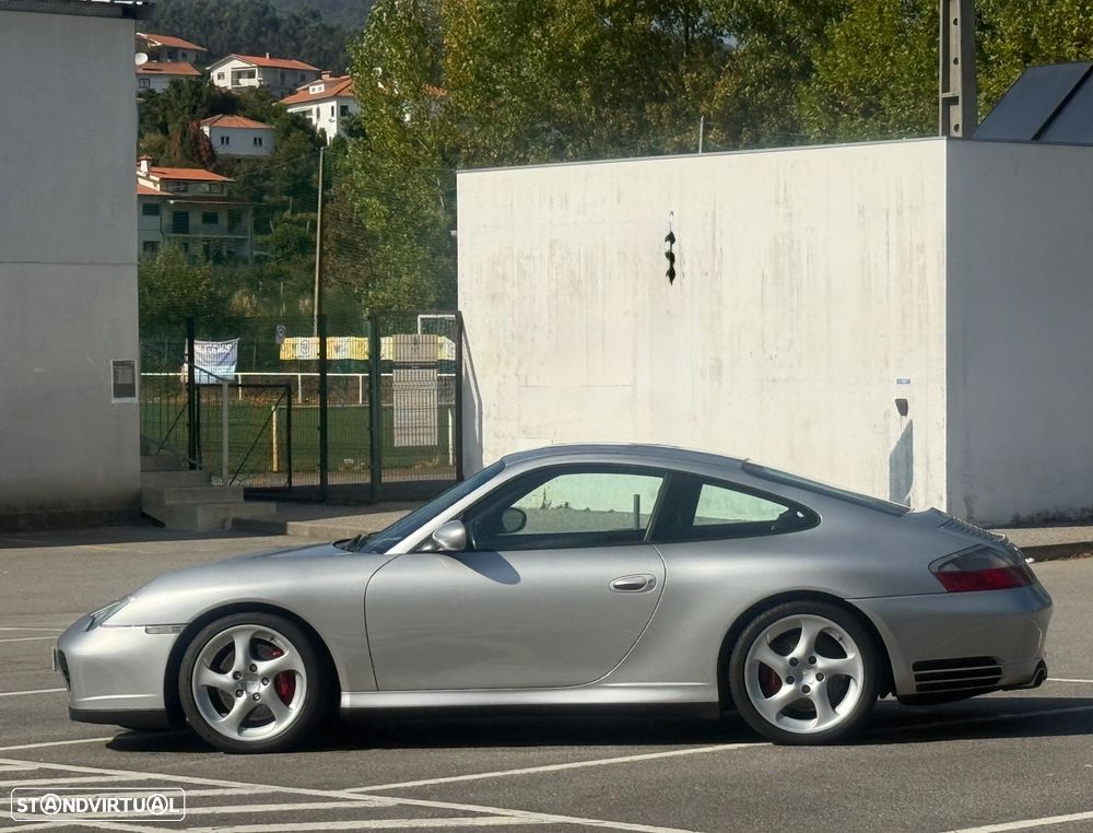 Porsche 911 (996) Carrera 4S - 15