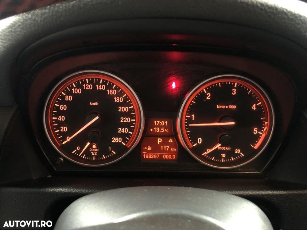 BMW X1 xDrive18d Aut. Sport Line - 36