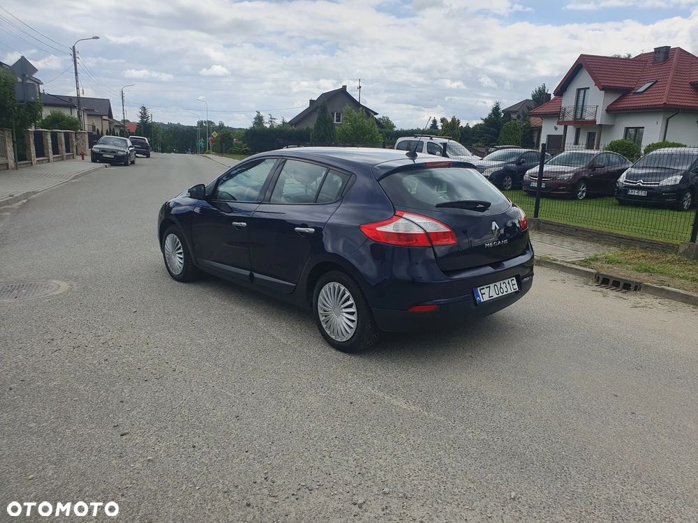 Renault Megane 1.6 16V Dynamique - 23