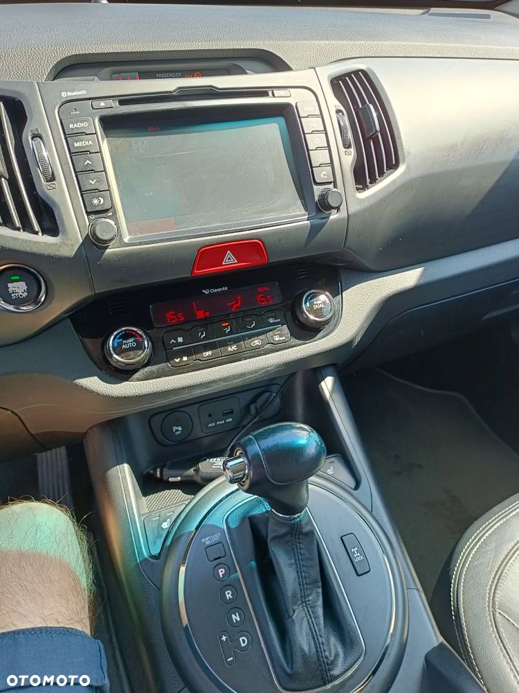 Kia Sportage 2.0 CRDI XL - 12