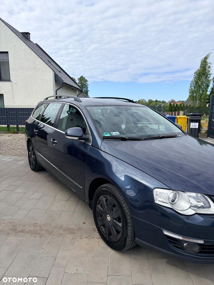 Volkswagen Passat 2.0 TDI DPF Highline - 20