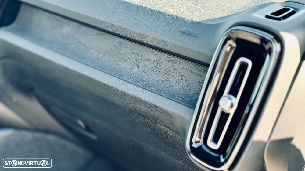 Volvo XC 40 Recharge 69 kWh Single Motor Plus - 17