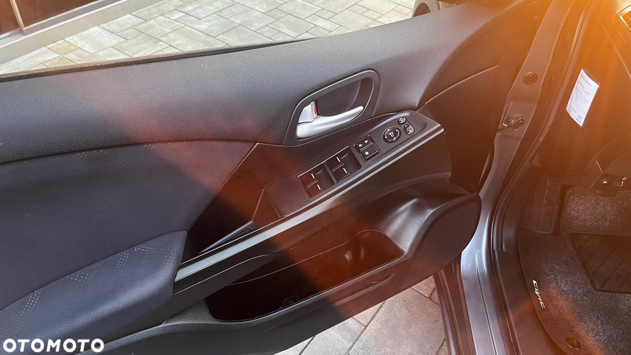 Honda Civic 1.6 i-DTEC Comfort Black Edition - 10