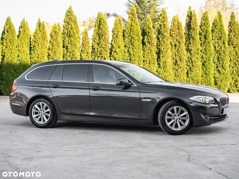 BMW Seria 5 2010 photo 3