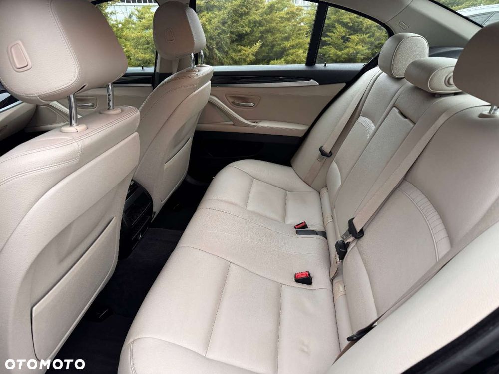 BMW Seria 5 - 13