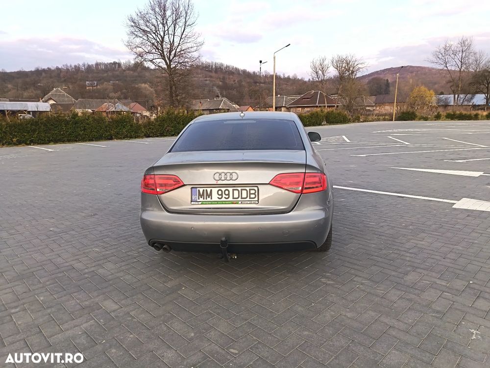Audi A4 2.0 TDI DPF multitronic Ambiente - 28