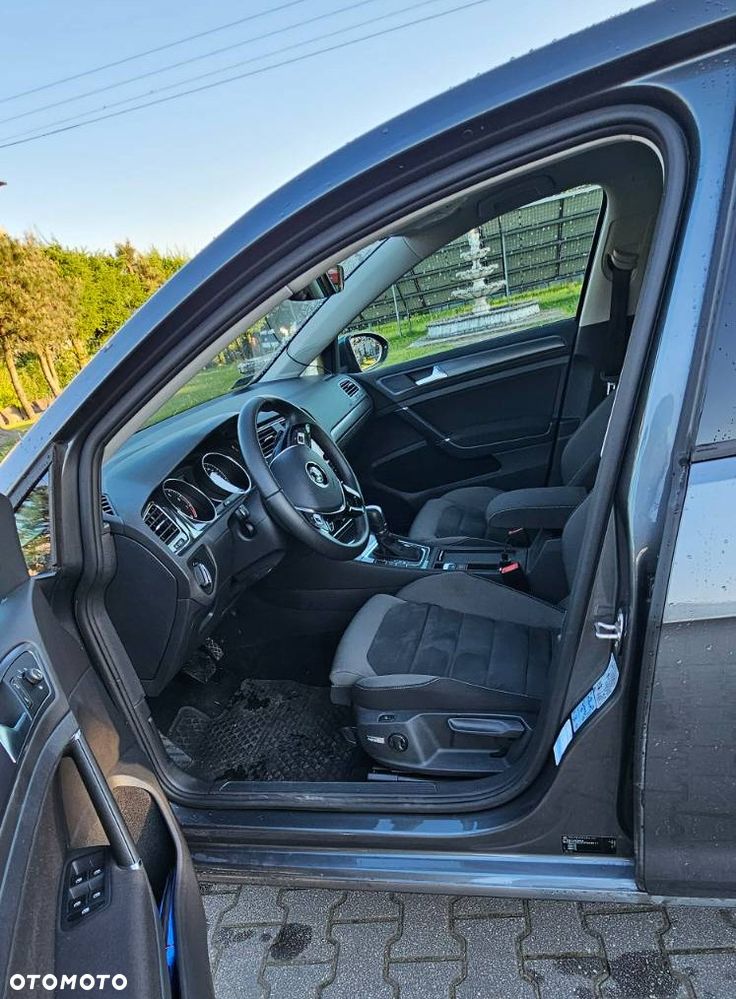Volkswagen Golf 1.4 TSI BMT Comfortline DSG - 8