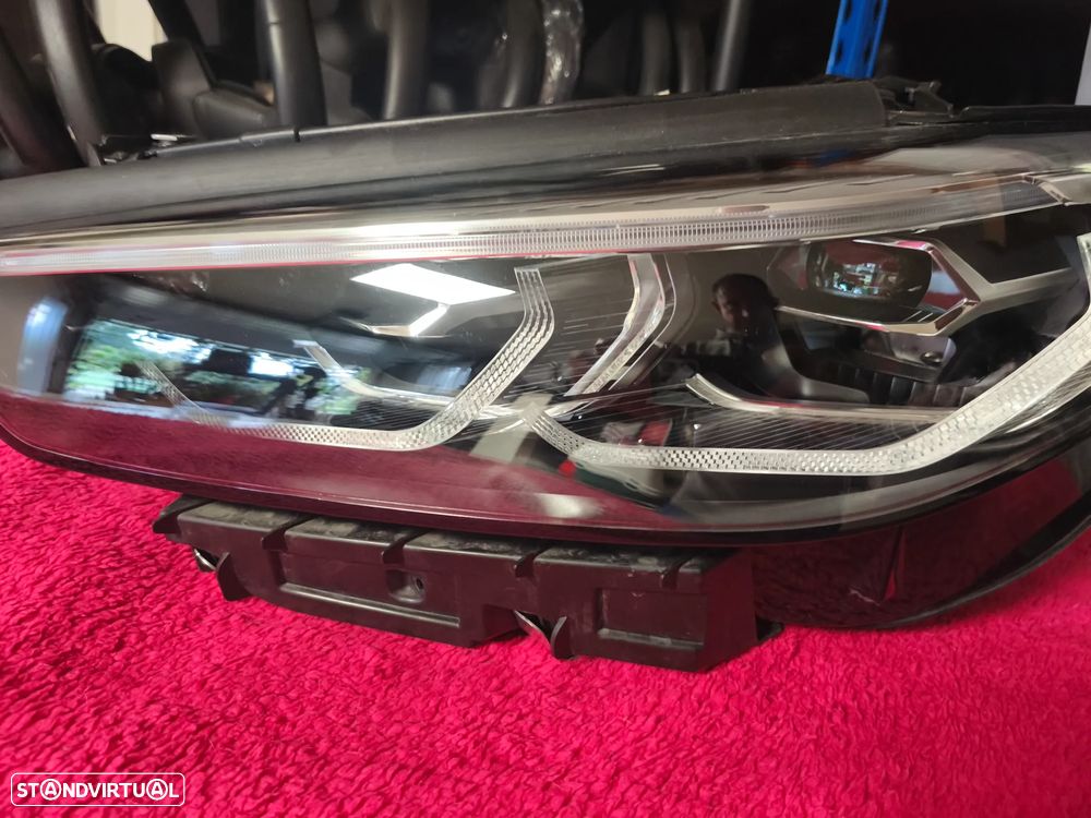 Farol Full Led BMW serie 8 G14 - 5A41007 - 2