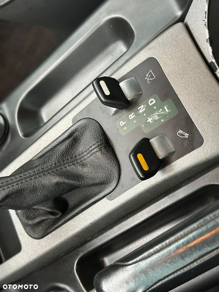 Land Rover Range Rover - 18