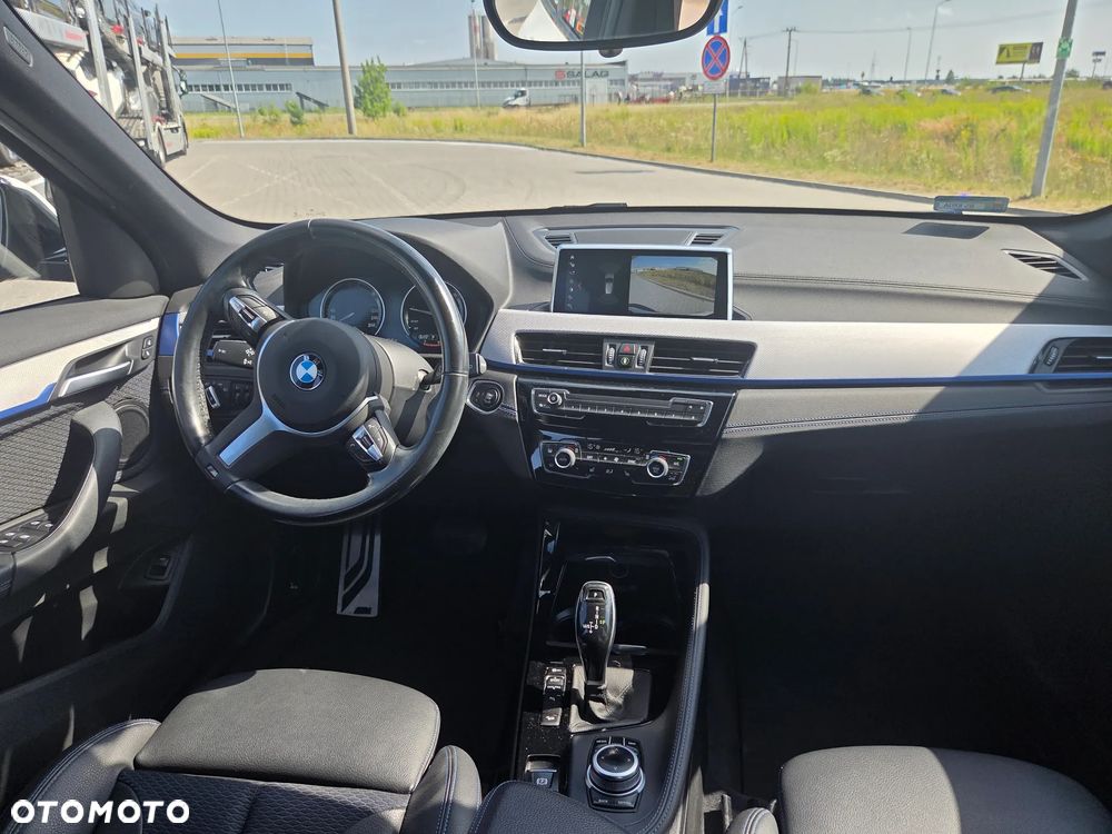 BMW X1 xDrive20i M Sport - 9
