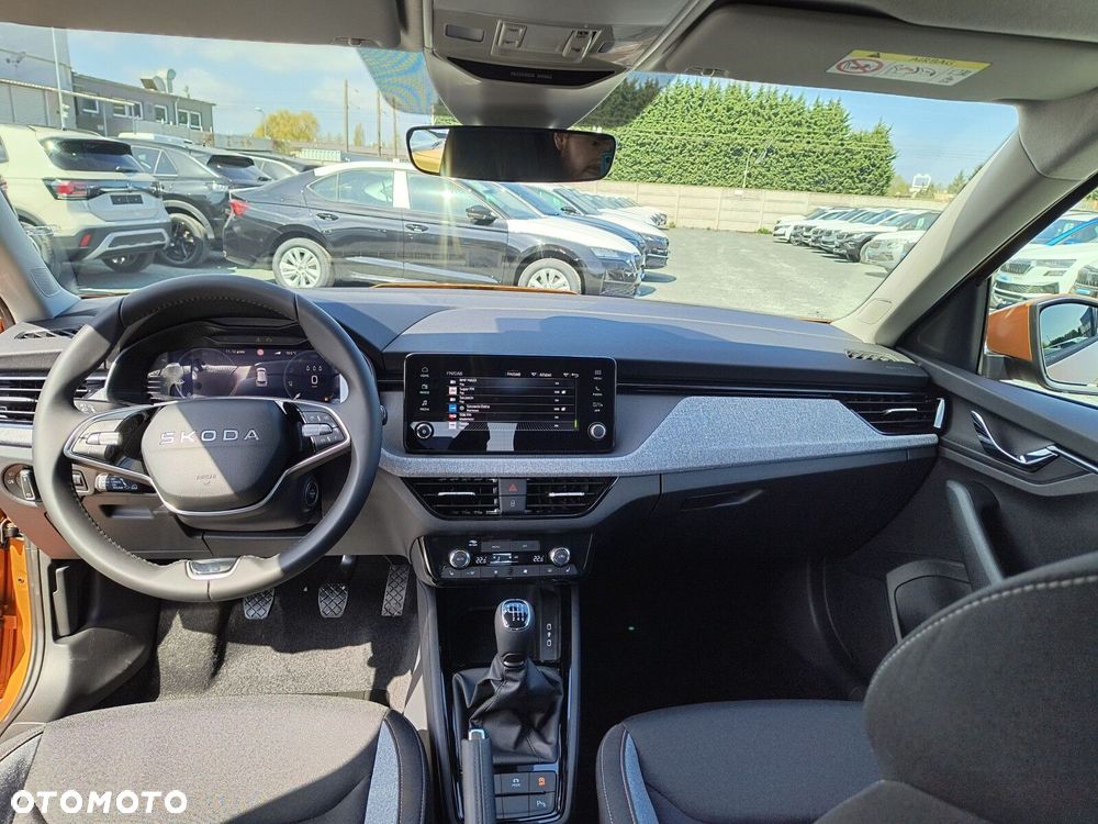 Skoda Kamiq 1.0 TSI Drive - 28