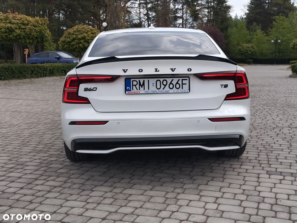 Volvo S60 T8 Recharge AWD Plus Dark - 14