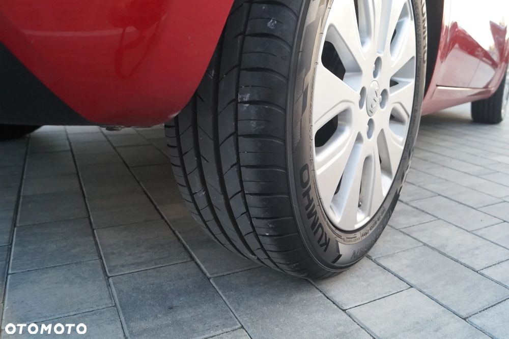 Kia Rio - 24